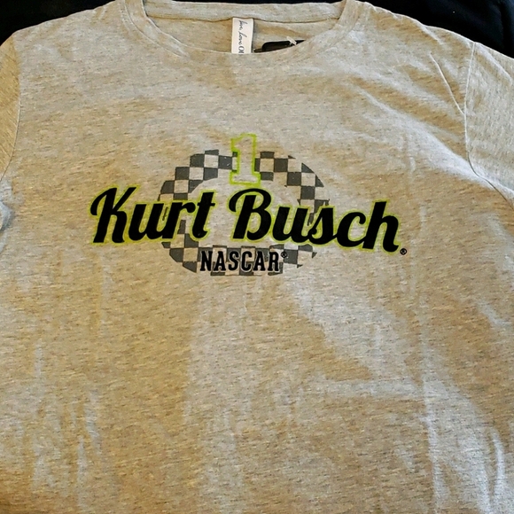 NASCAR Kurt Busch  Vintage Style T-Shirt Size M - Picture 1 of 5